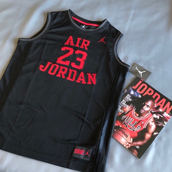 air jordan sleeveless shirt
